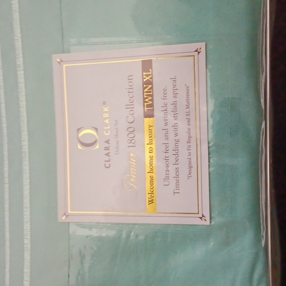 Twin Xlong deluxe sheet set Clara Clark Fits Hospital Bed